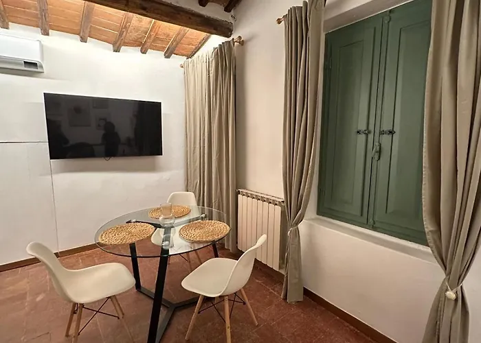 La Casina In Centro * Montevarchi